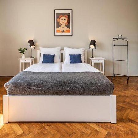 Sereno Apartments Cracovie Extérieur photo