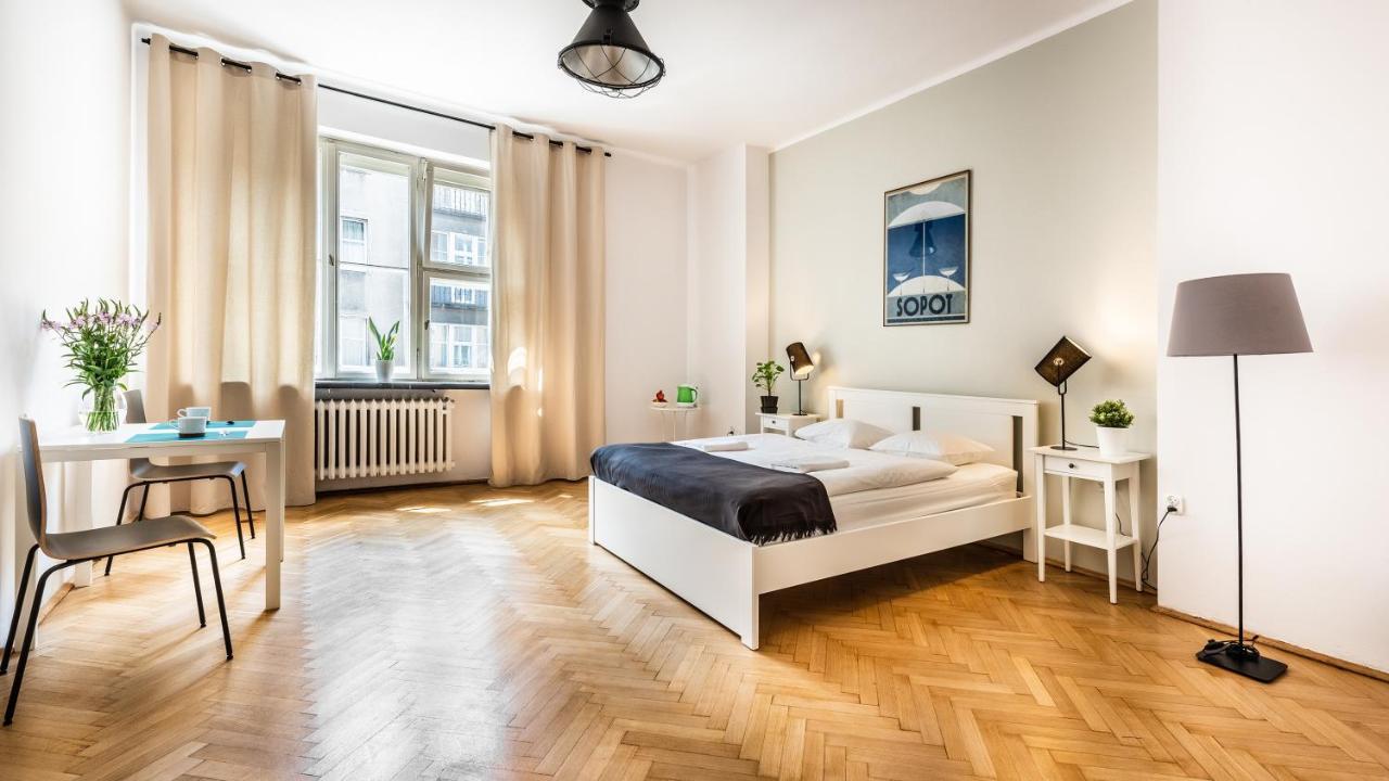 Sereno Apartments Cracovie Extérieur photo