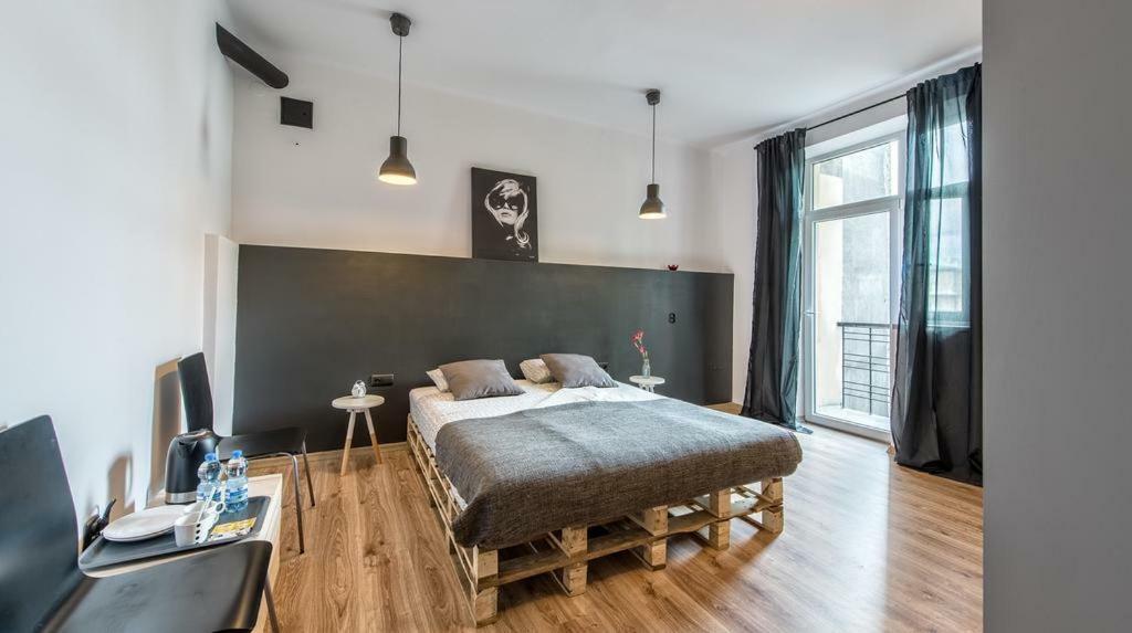 Sereno Apartments Cracovie Extérieur photo
