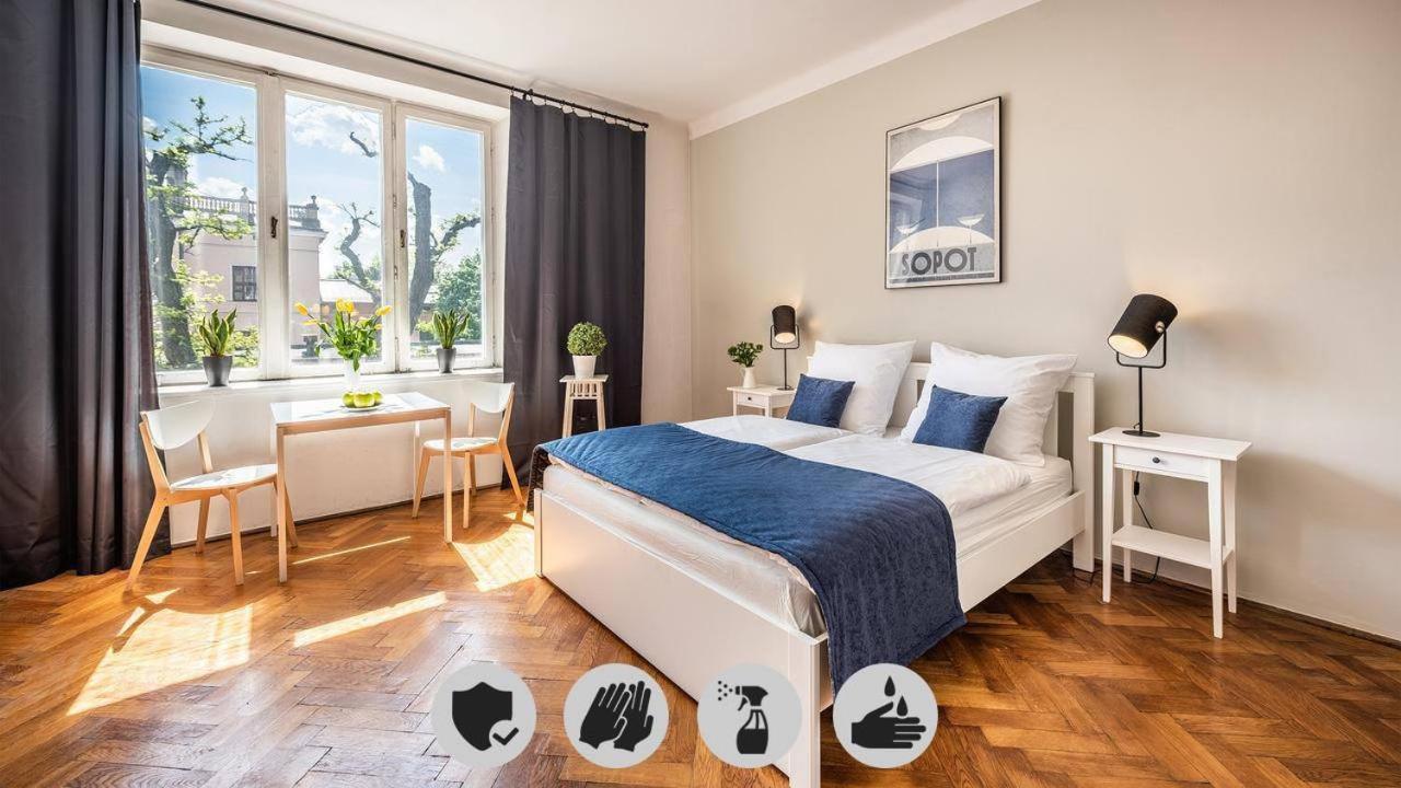 Sereno Apartments Cracovie Extérieur photo
